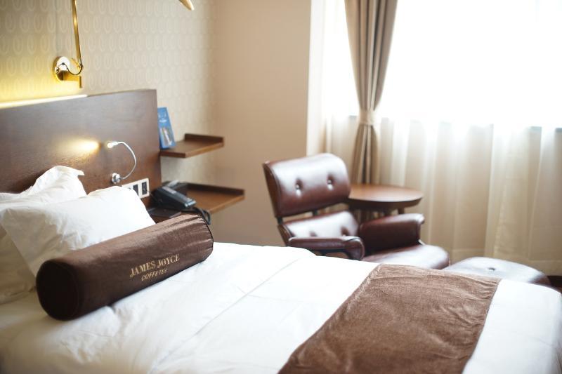 Manxin Hotel Shanghai Xujiahui Exteriör bild