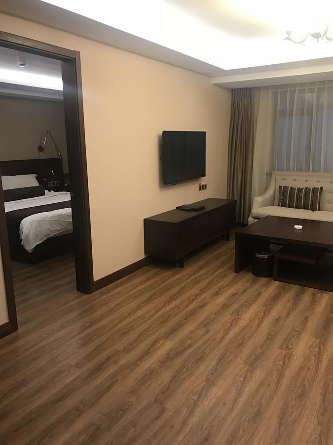 Manxin Hotel Shanghai Xujiahui Exteriör bild