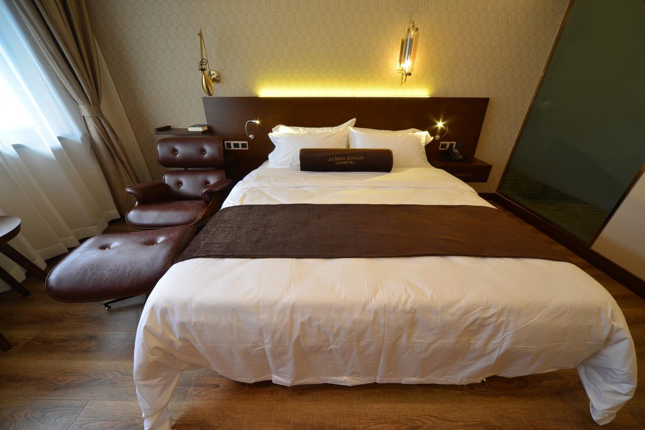 Manxin Hotel Shanghai Xujiahui Exteriör bild