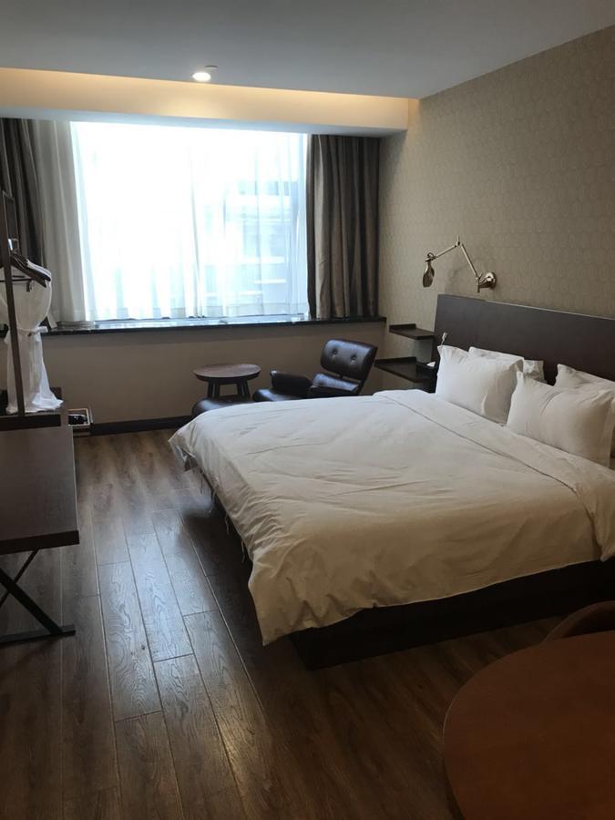 Manxin Hotel Shanghai Xujiahui Exteriör bild