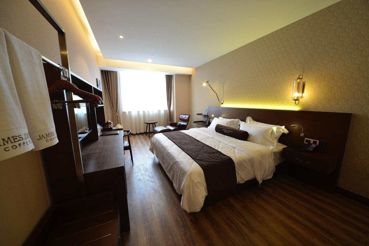 Manxin Hotel Shanghai Xujiahui Exteriör bild